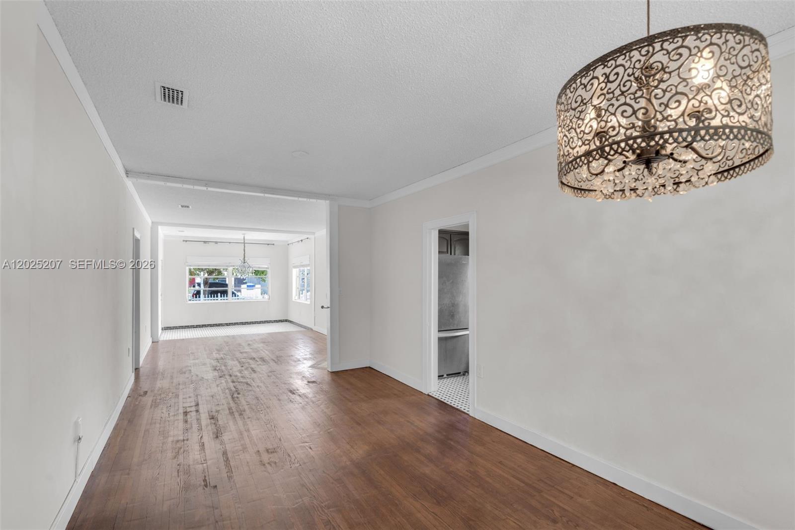 1811 SW 17th Ter Miami, FL 33145
