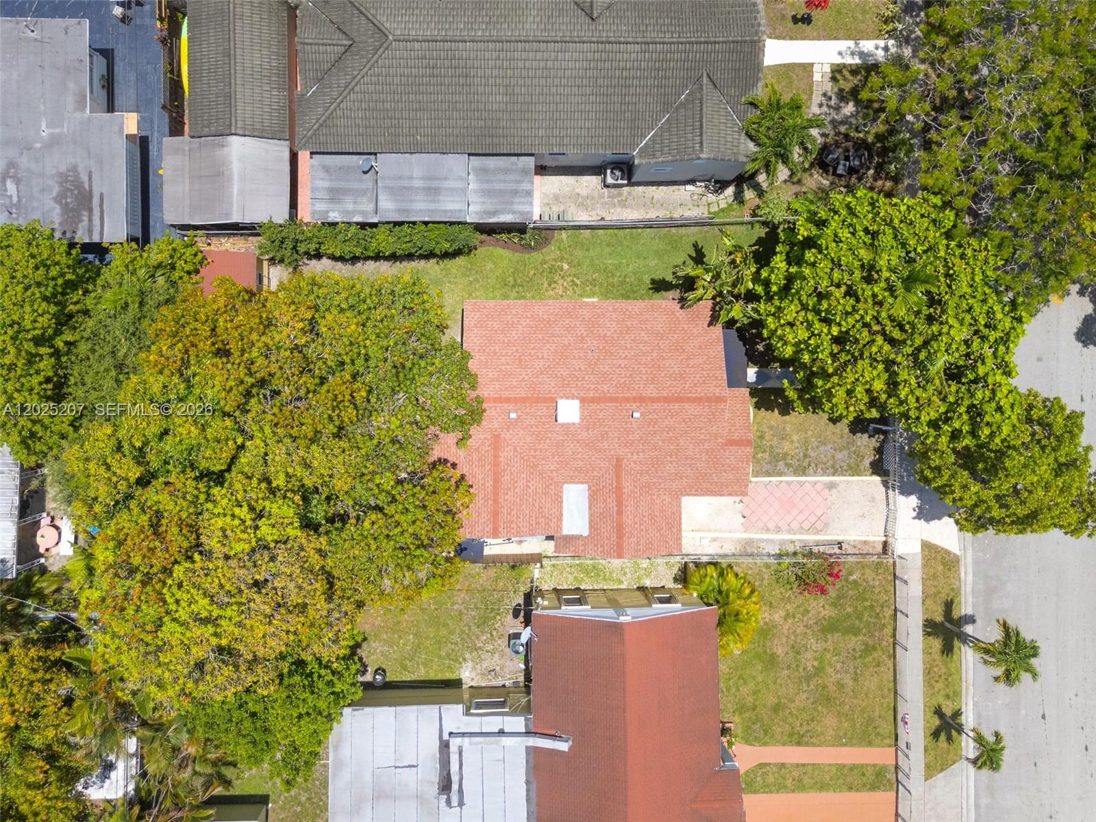 1811 SW 17th Ter Miami, FL 33145