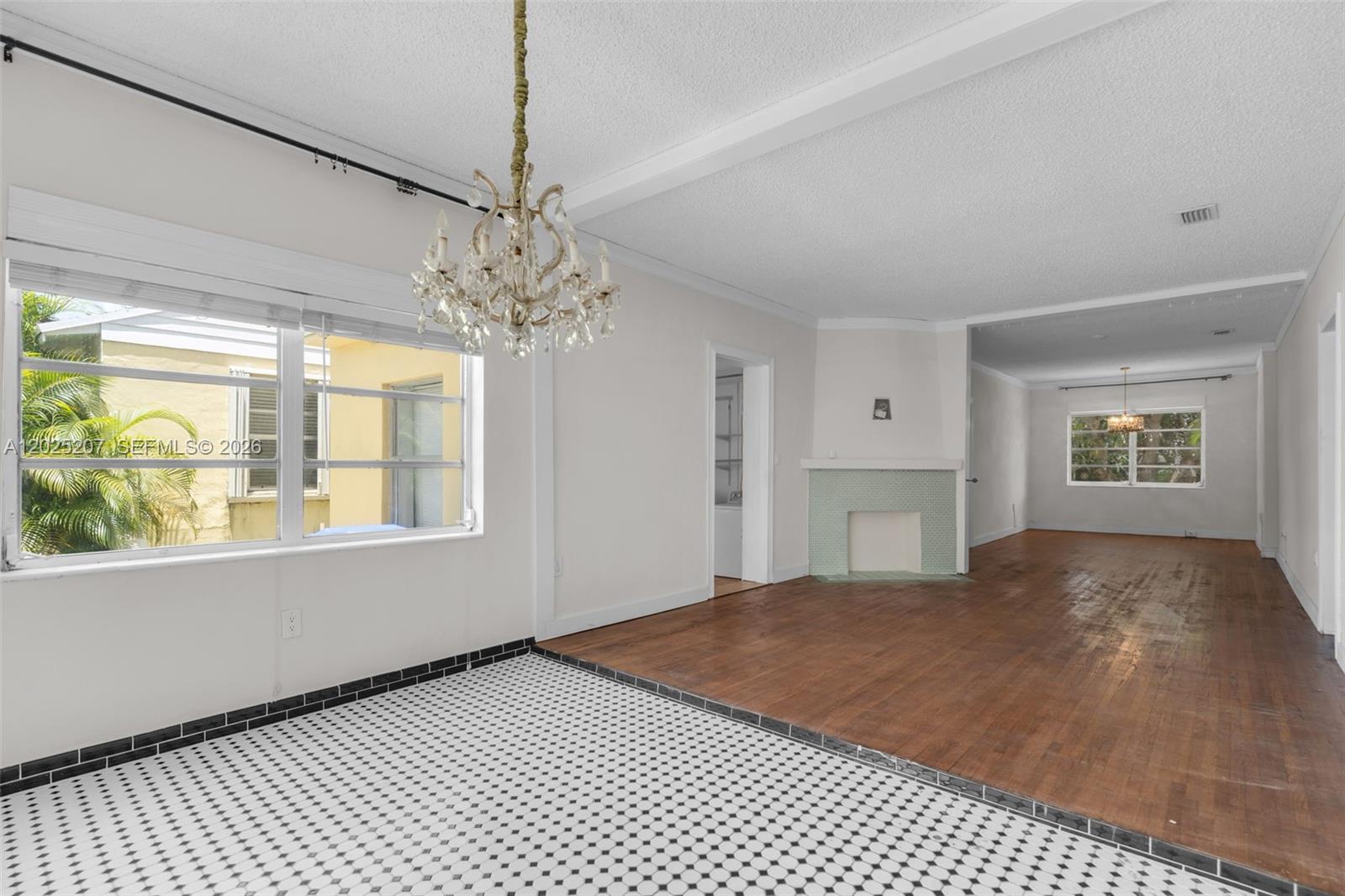 1811 SW 17th Ter Miami, FL 33145