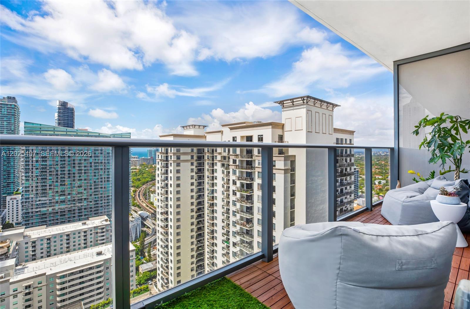 image Brickell Heights West27