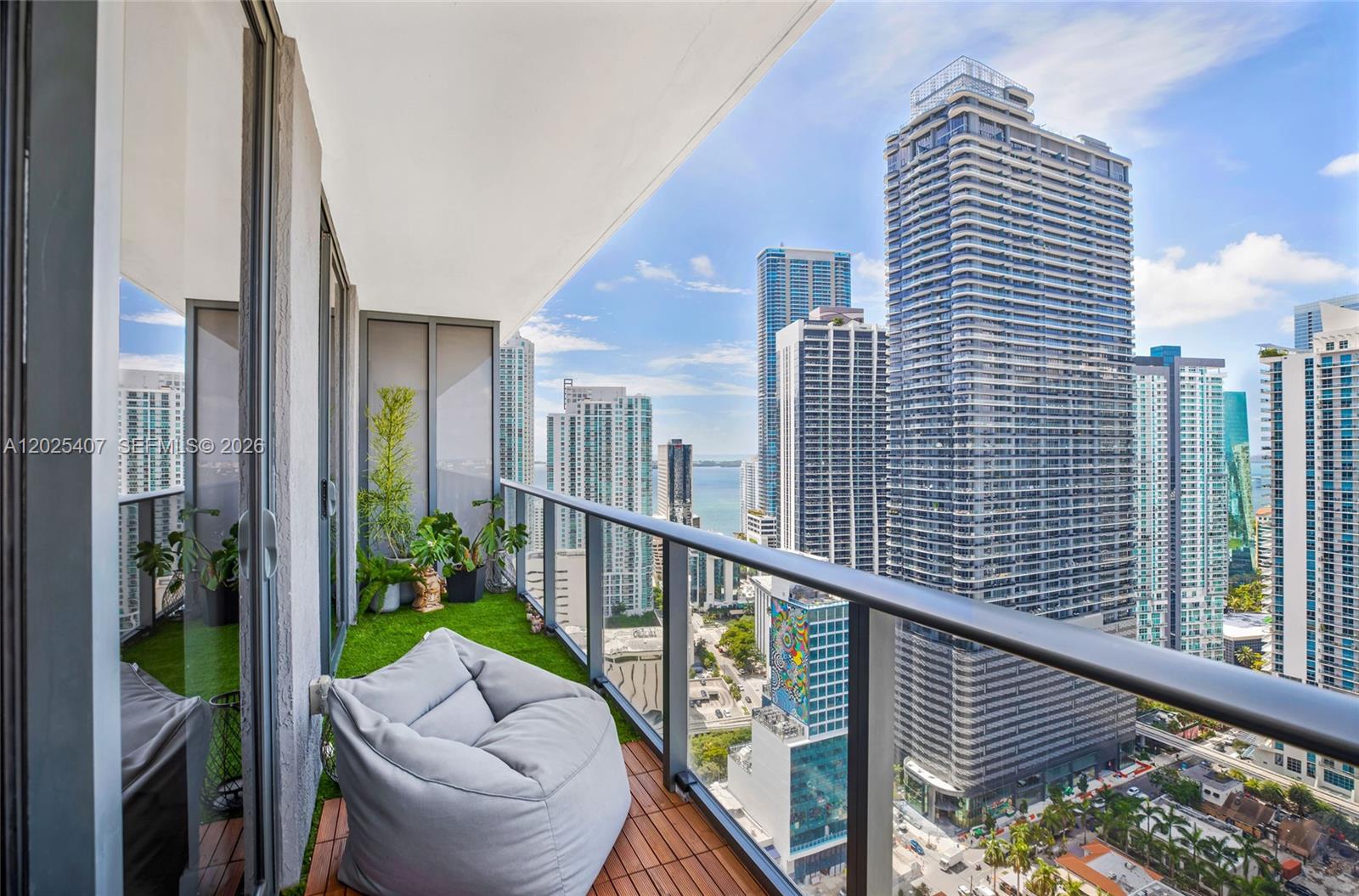 image Brickell Heights West28