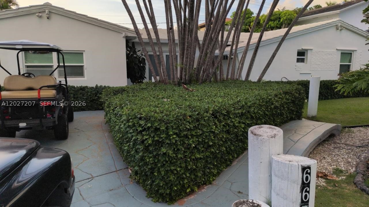 665 Allendale Rd Key Biscayne, FL 33149