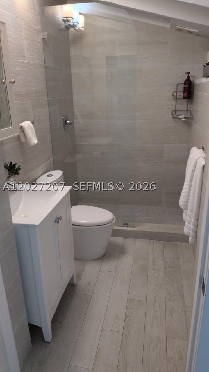 665 Allendale Rd Key Biscayne, FL 33149