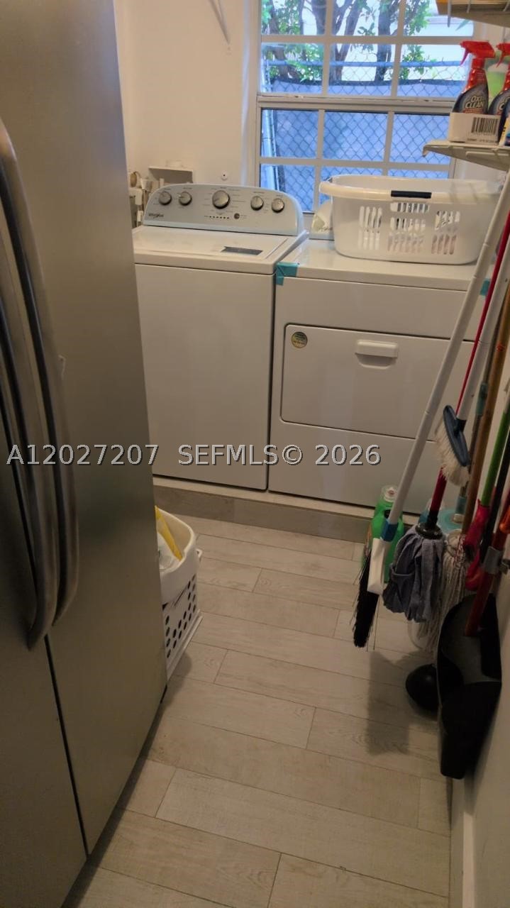 665 Allendale Rd Key Biscayne, FL 33149