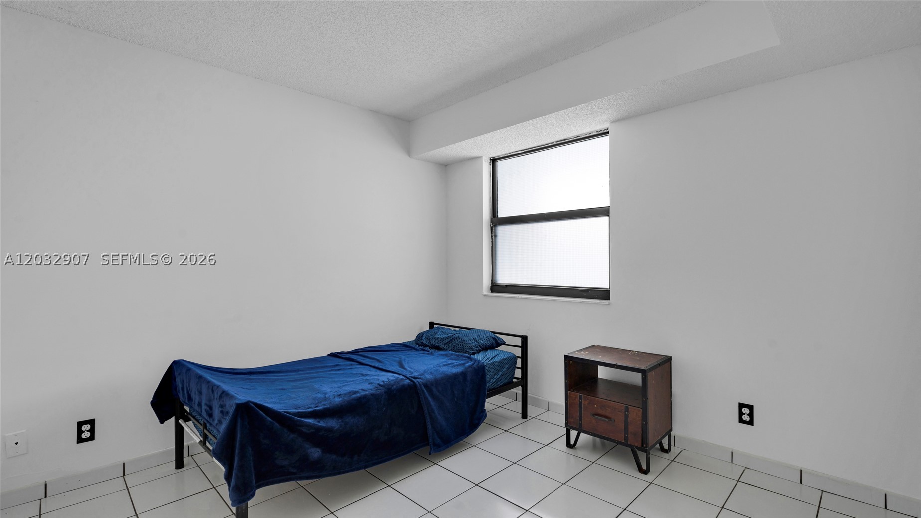 546 SW 1st St #603 Miami, FL 33130