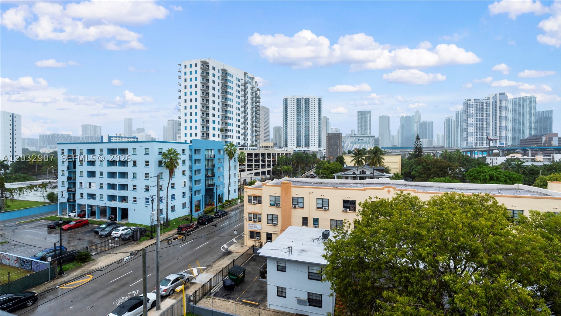 546 SW 1st St #603 Miami, FL 33130