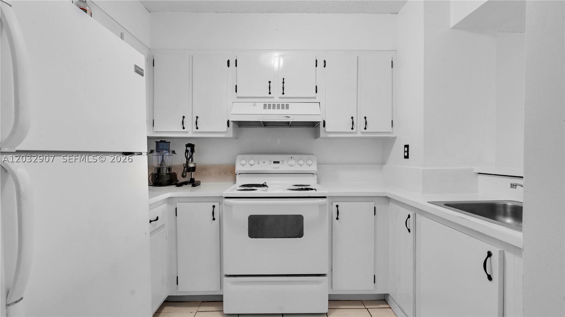 546 SW 1st St #603 Miami, FL 33130
