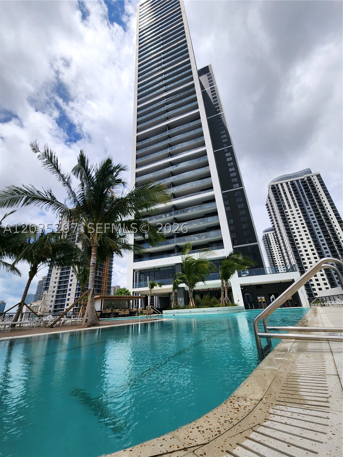 image Gale Miami Hotel & Residences0