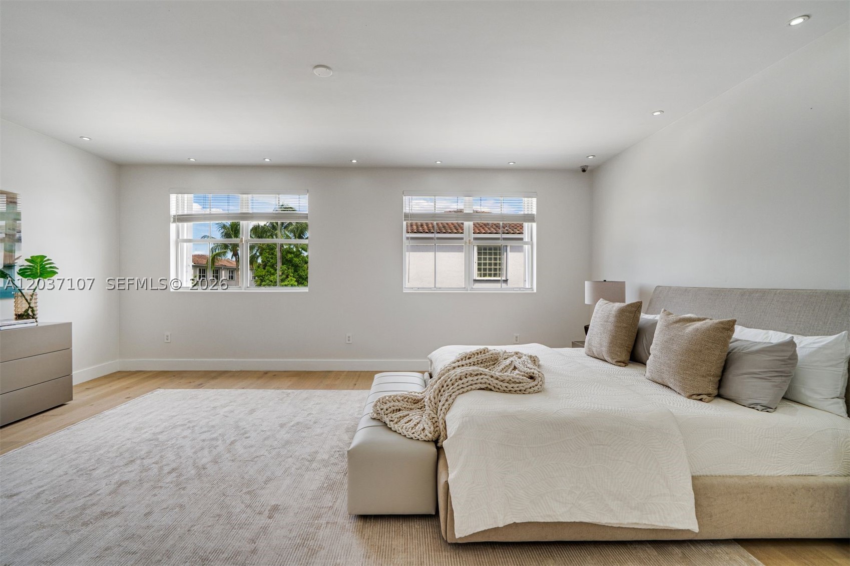 21156 NE 33rd Ave Aventura, FL 33180