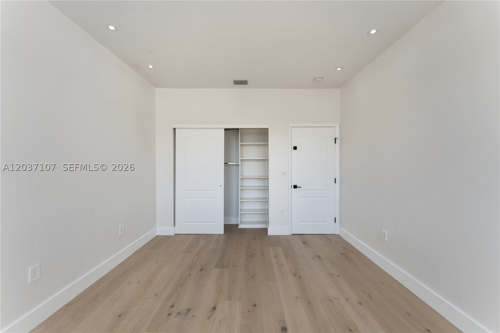 21156 NE 33rd Ave Aventura, FL 33180