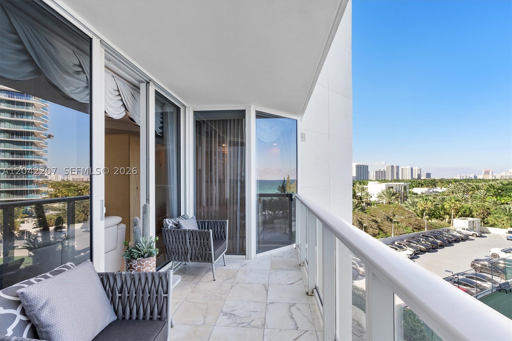 19333 Collins Ave #703 Sunny Isles Beach, FL 33160