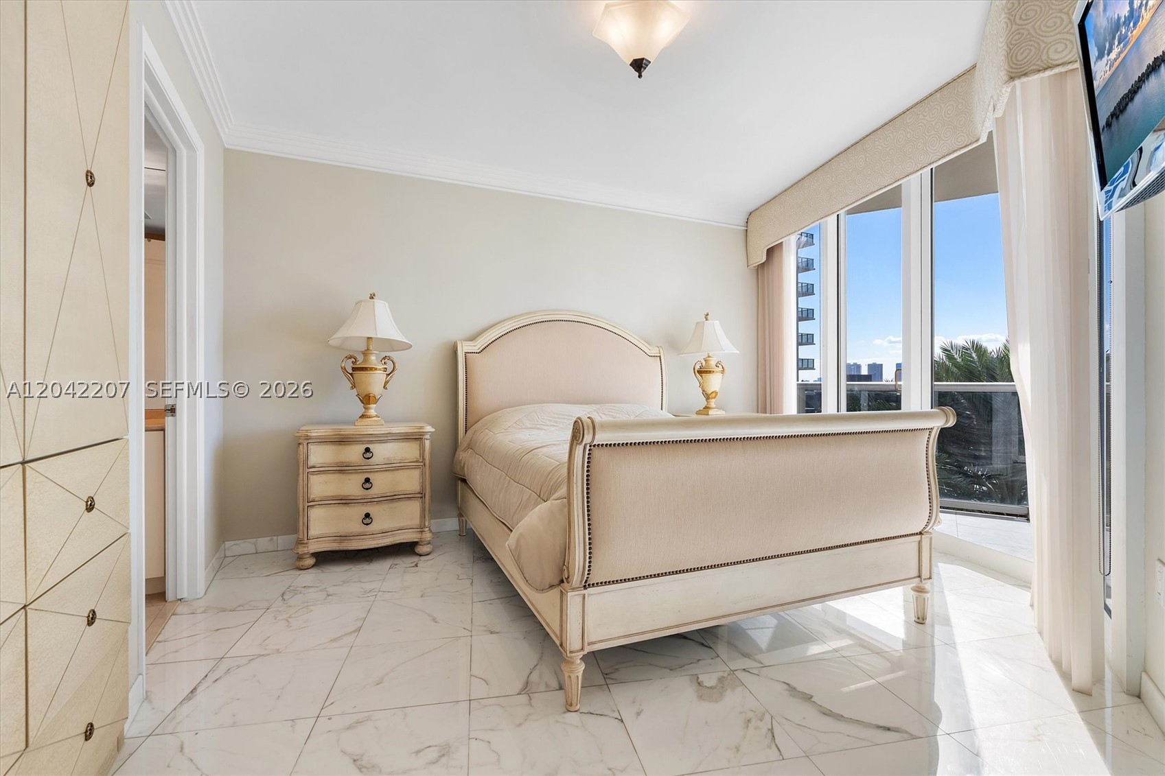 19333 Collins Ave #703 Sunny Isles Beach, FL 33160