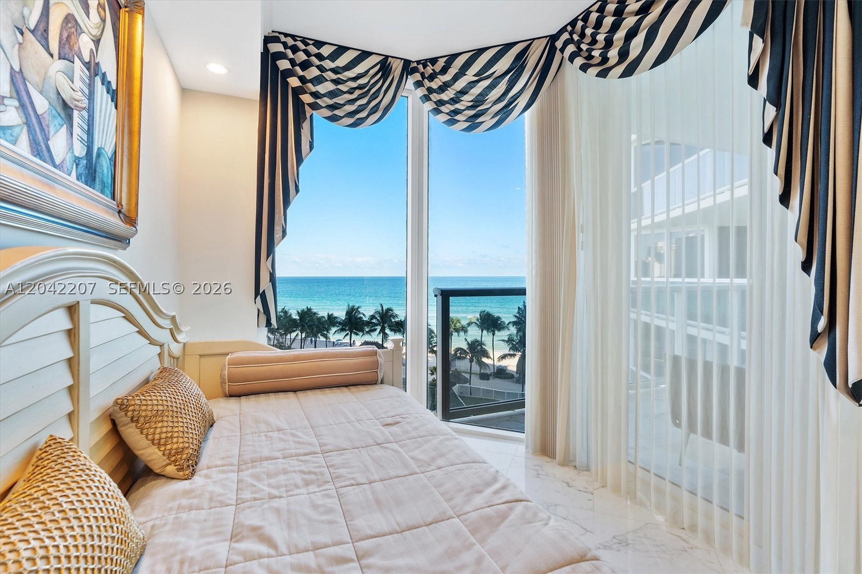 19333 Collins Ave #703 Sunny Isles Beach, FL 33160