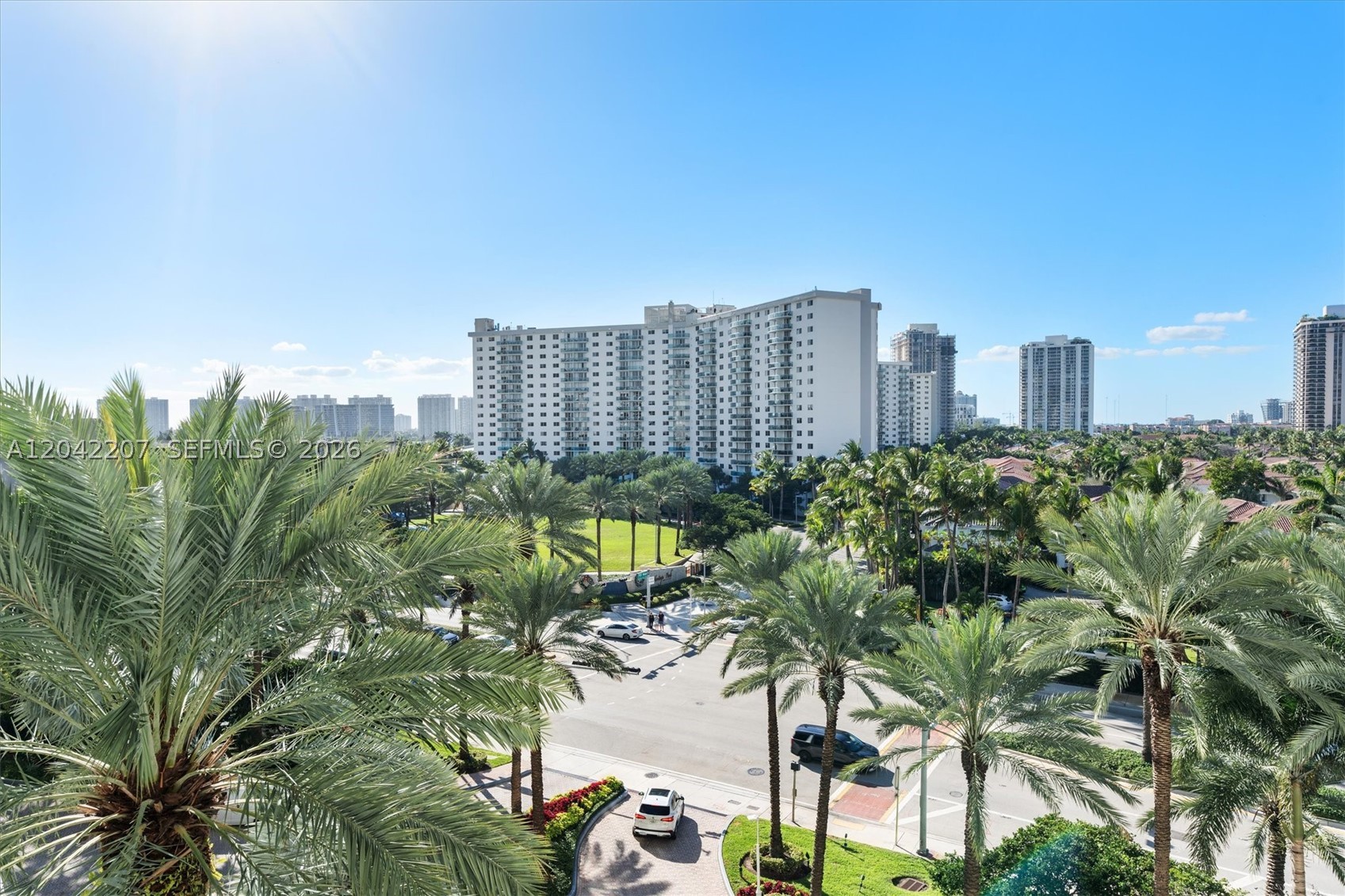 19333 Collins Ave #703 Sunny Isles Beach, FL 33160