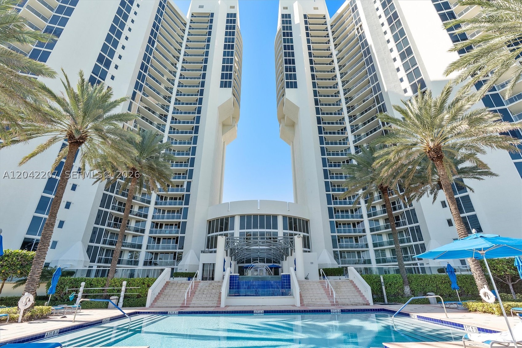19333 Collins Ave #703 Sunny Isles Beach, FL 33160