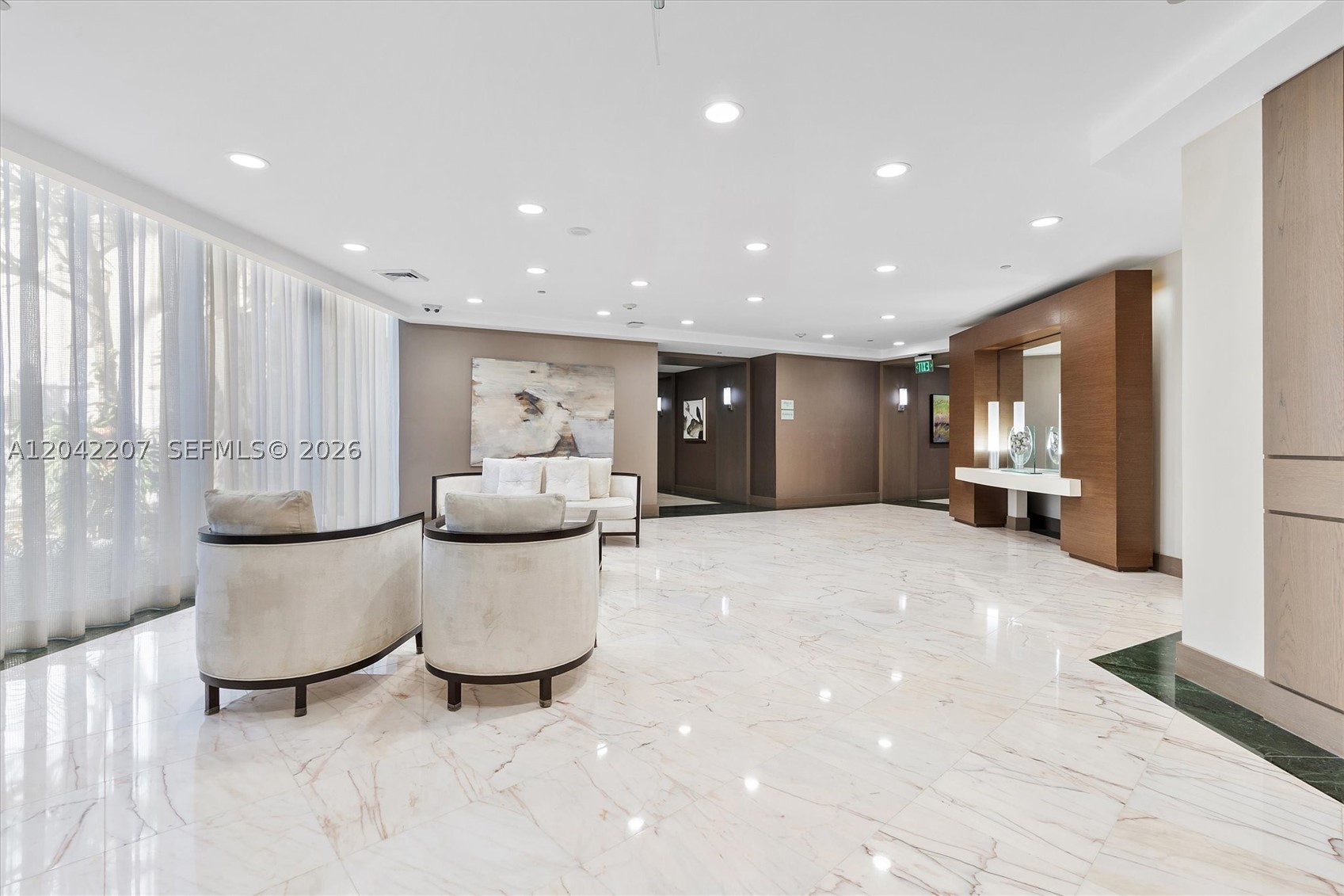 19333 Collins Ave #703 Sunny Isles Beach, FL 33160