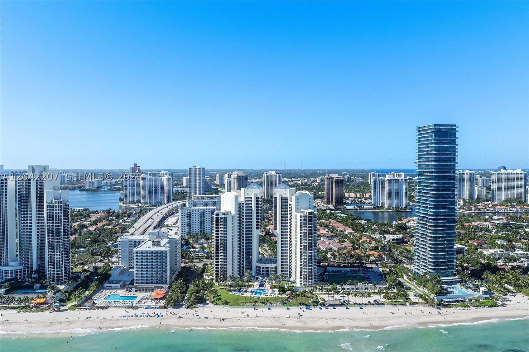 19333 Collins Ave #703 Sunny Isles Beach, FL 33160