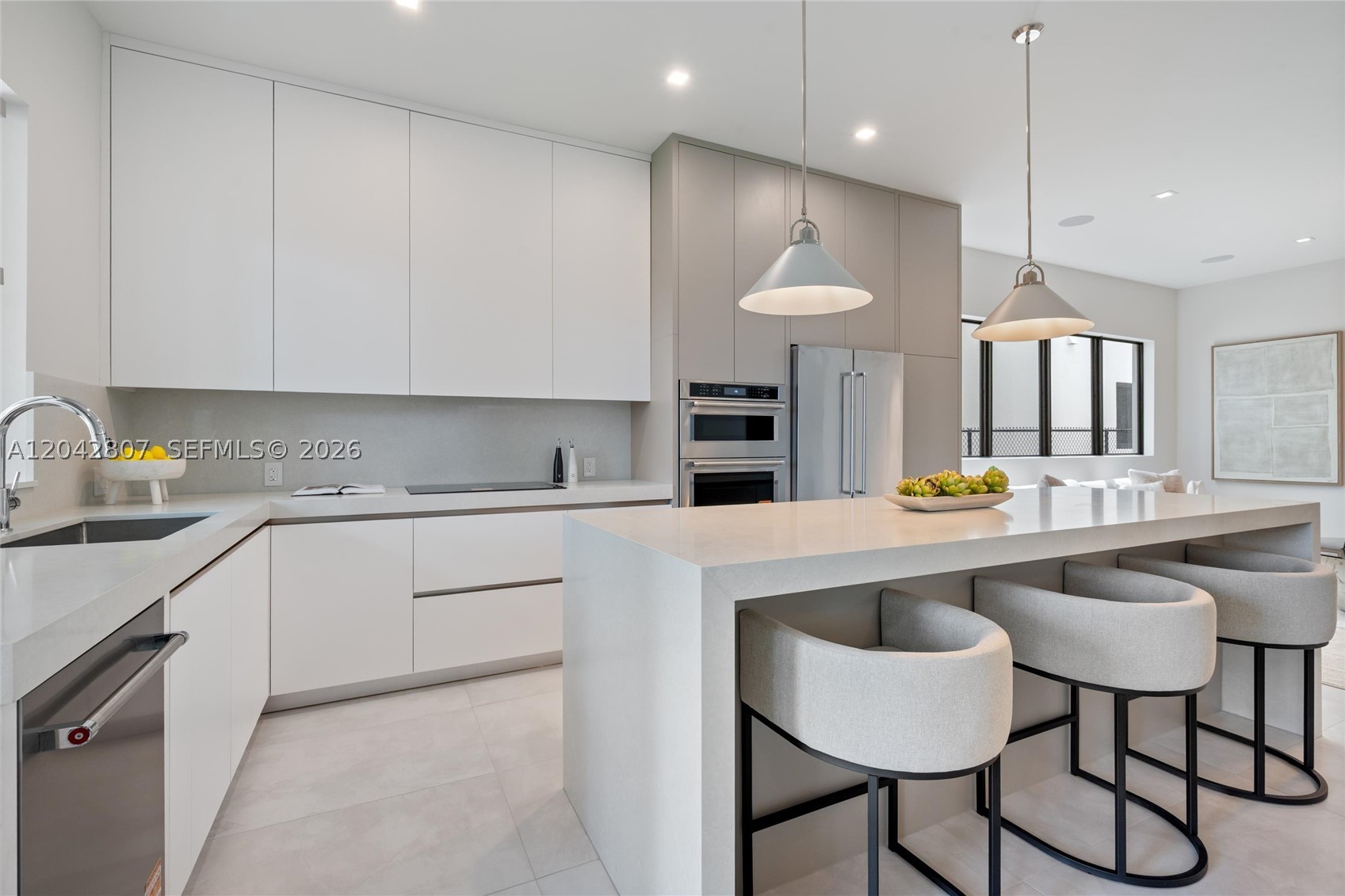 2747 SW 23rd Ter Miami, FL 33145