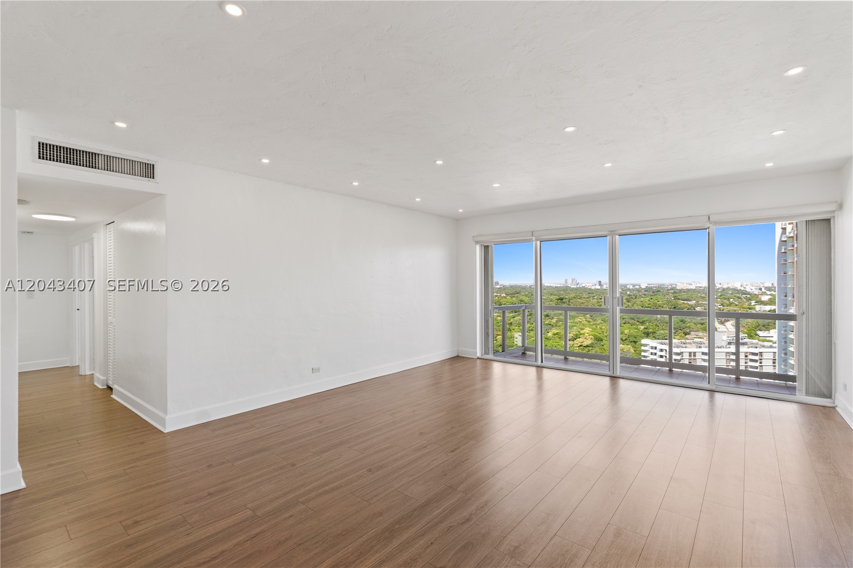 2451 Brickell Ave #PHL Miami, FL 33129