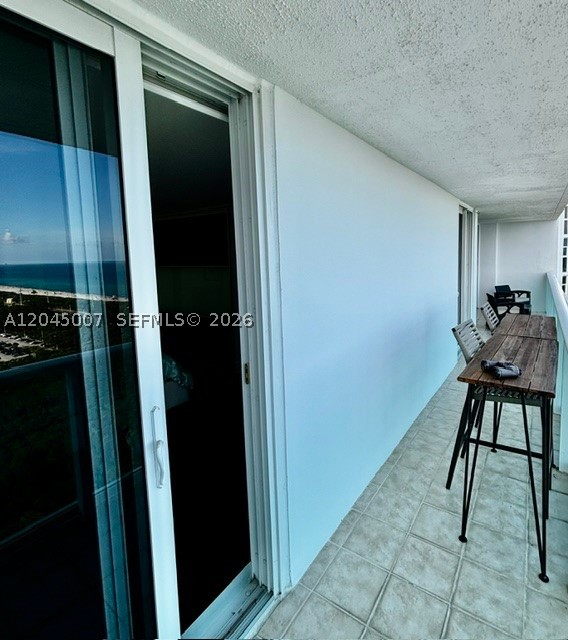 100 Bayview Dr #2124 Sunny Isles Beach, FL 33160