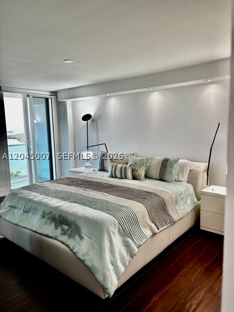 100 Bayview Dr #2124 Sunny Isles Beach, FL 33160