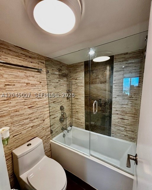 100 Bayview Dr #2124 Sunny Isles Beach, FL 33160