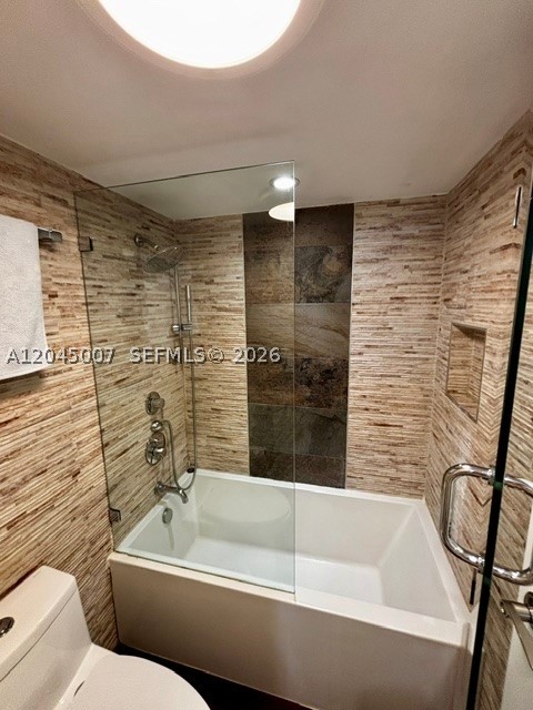 100 Bayview Dr #2124 Sunny Isles Beach, FL 33160