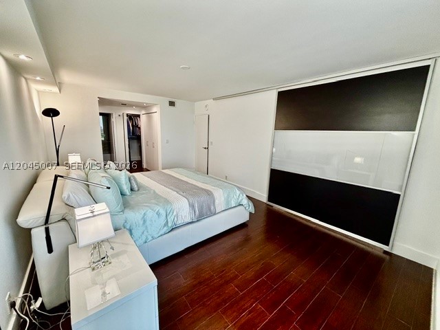 100 Bayview Dr #2124 Sunny Isles Beach, FL 33160