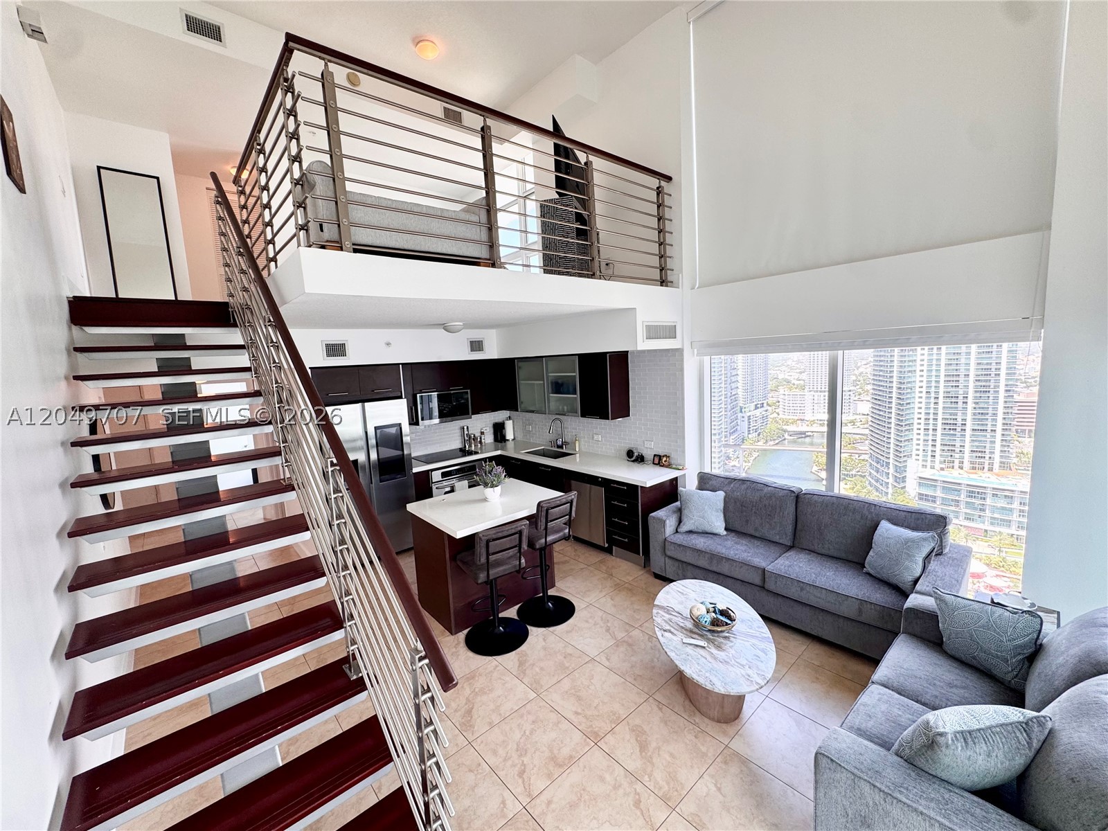 41 SE 5th St #1917