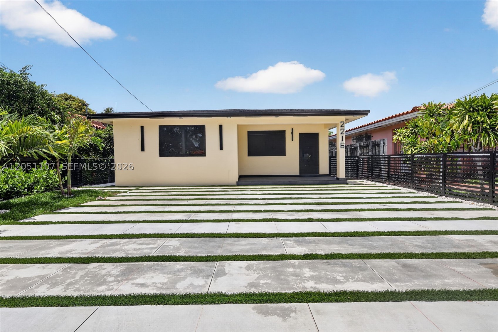 2216 SW 62nd Ave