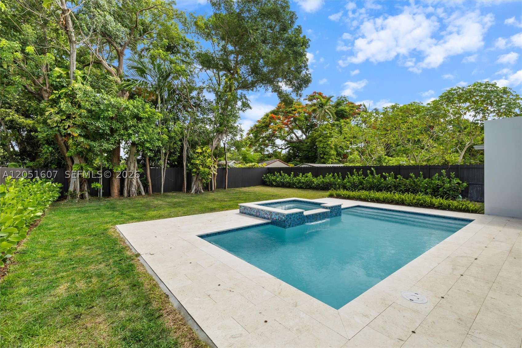 6359 SW 34th St Miami, FL 33155
