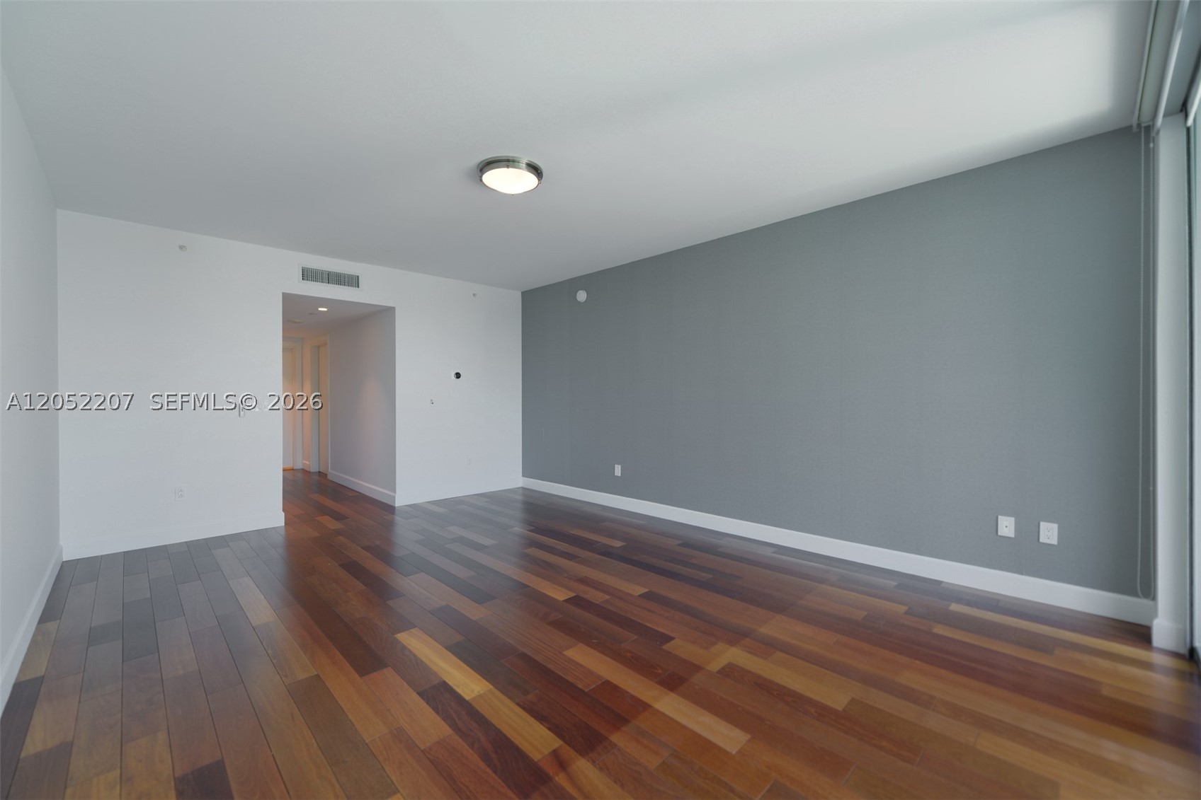image Grovenor House41