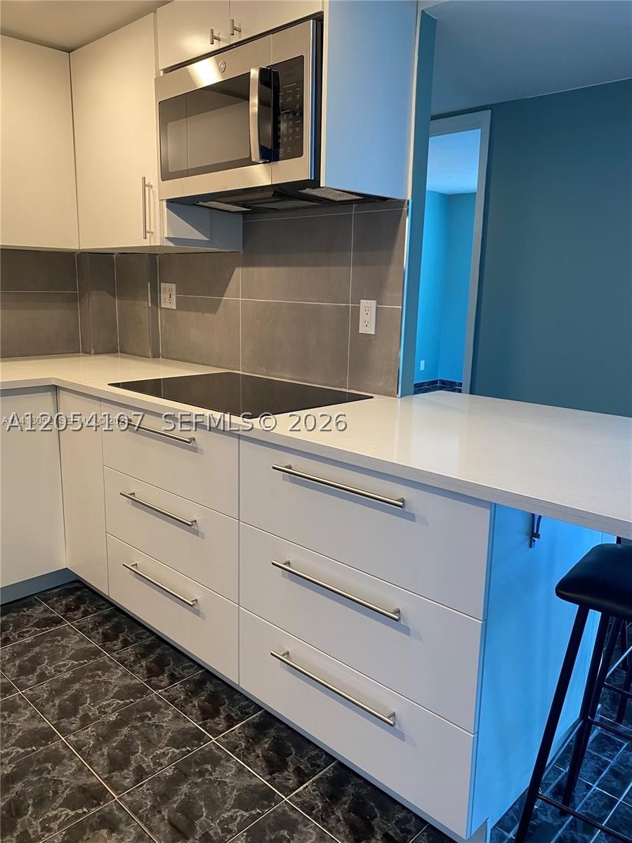 1913 S Ocean Dr #208