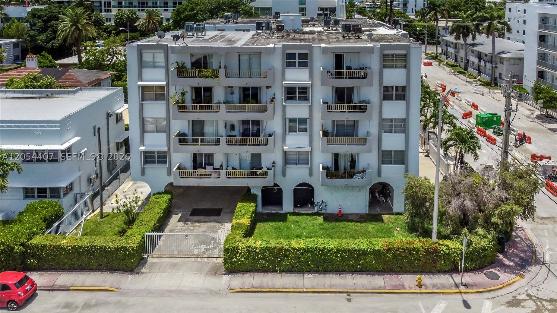 1580 West Ave #504