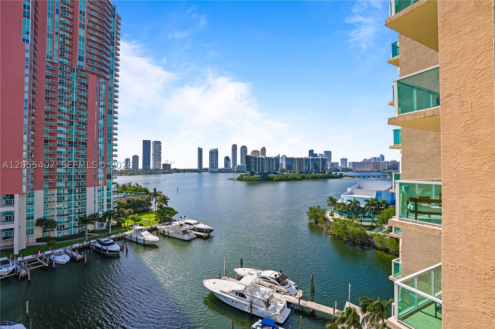 image Aventura Marina 235