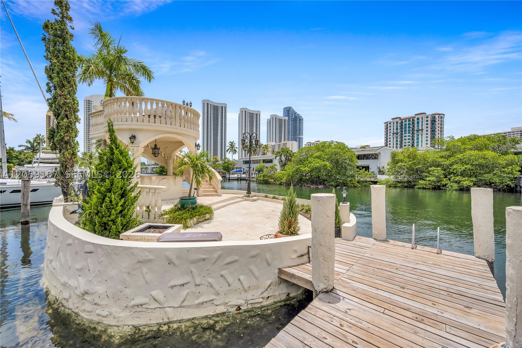 270 Atlantic Ave Sunny Isles Beach, FL 33160