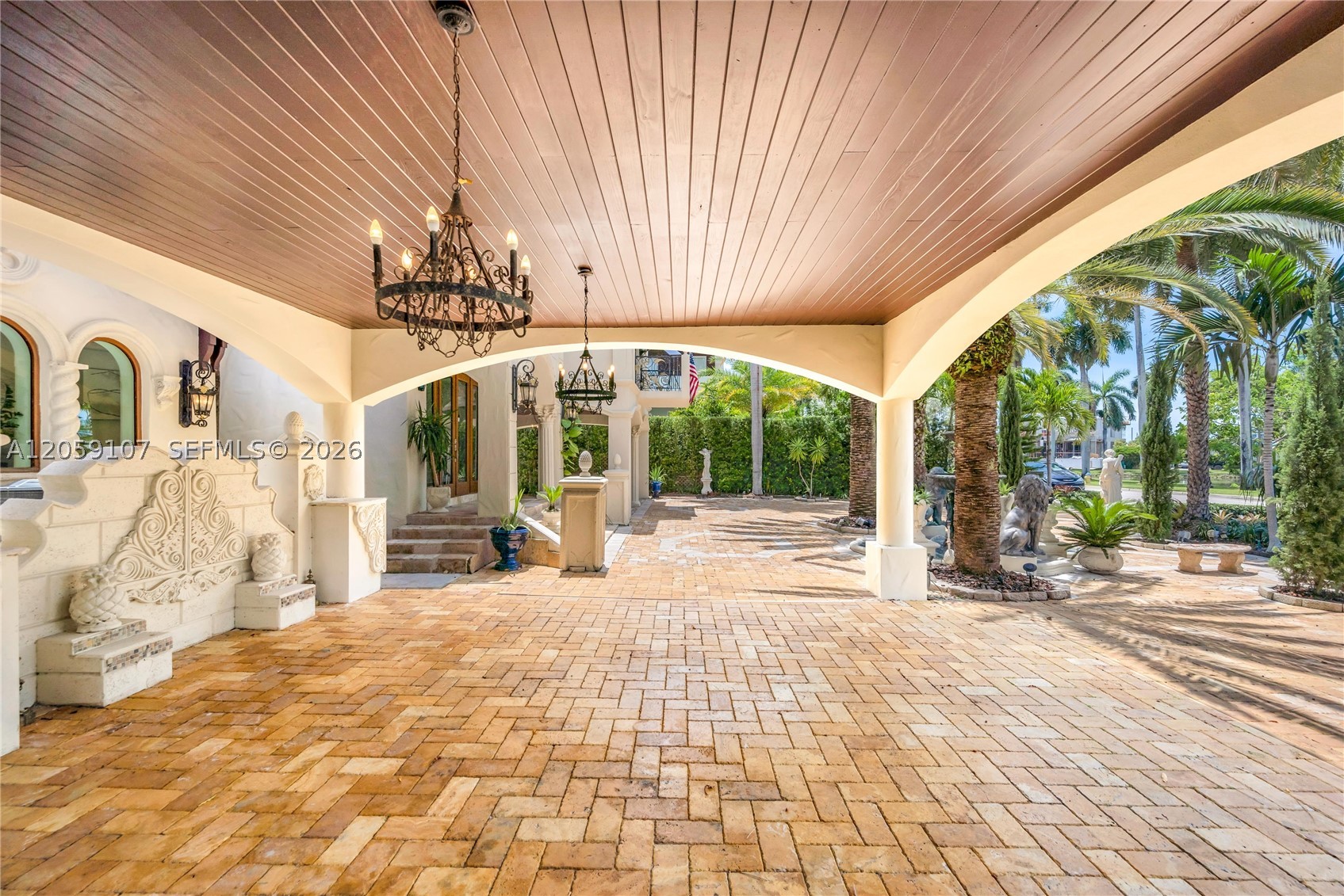 270 Atlantic Ave Sunny Isles Beach, FL 33160