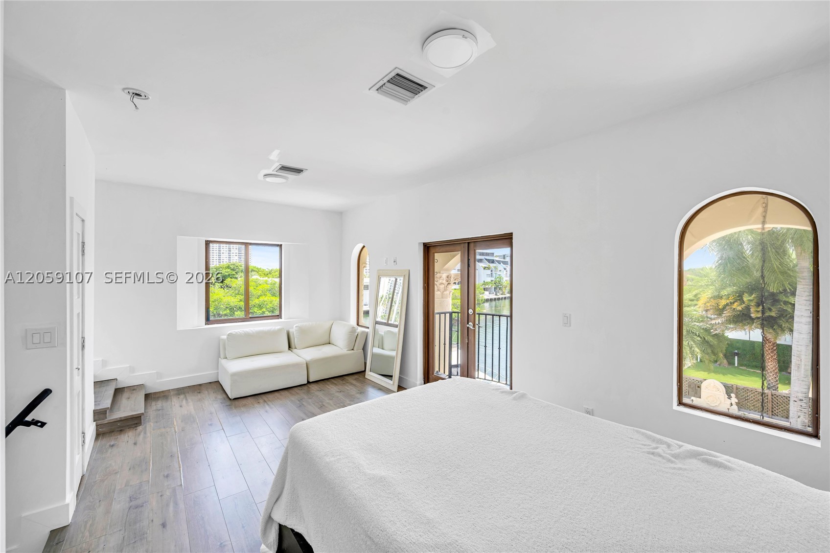 270 Atlantic Ave Sunny Isles Beach, FL 33160
