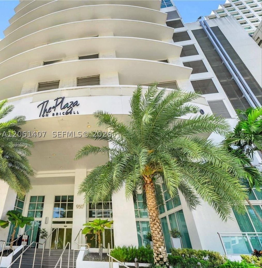 950 Brickell Bay Dr #2406