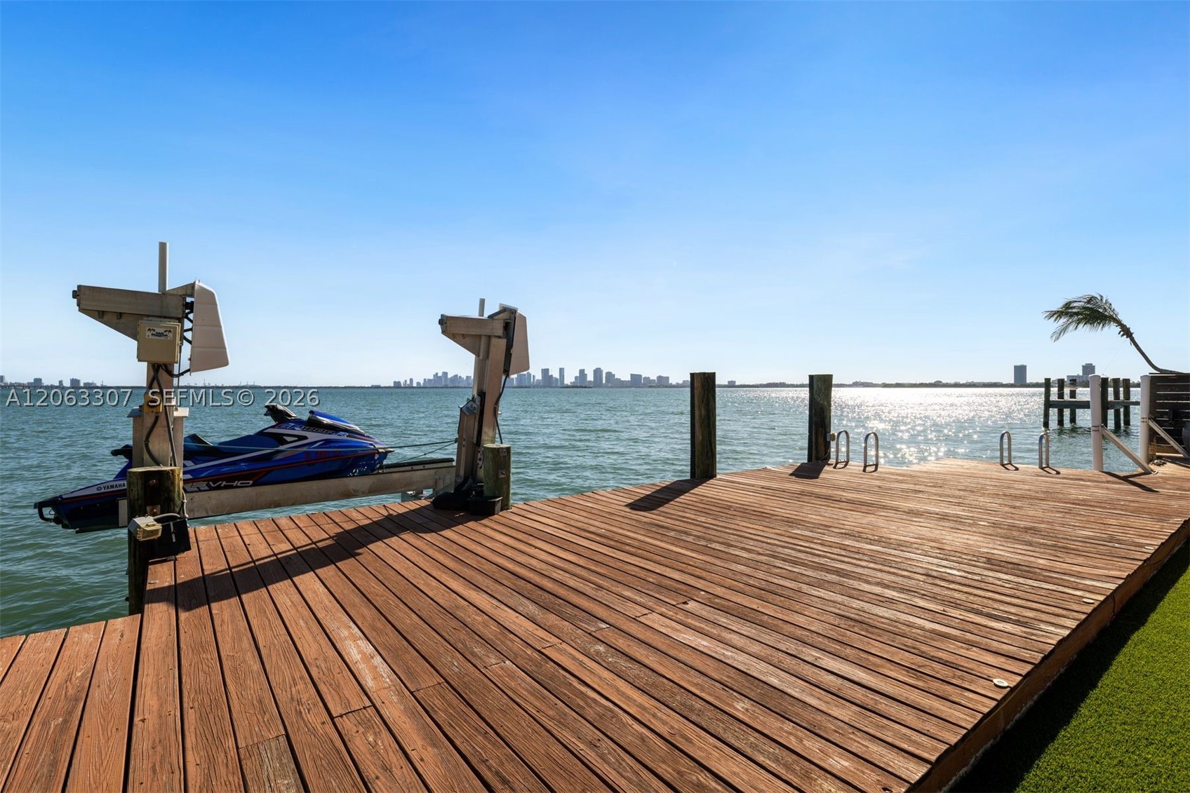 1460 S Treasure Dr North Bay Village, FL 33141