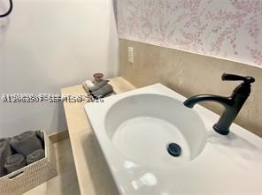 image Emerald at Brickell13
