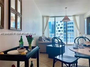 image Emerald at Brickell15