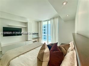 image Emerald at Brickell22