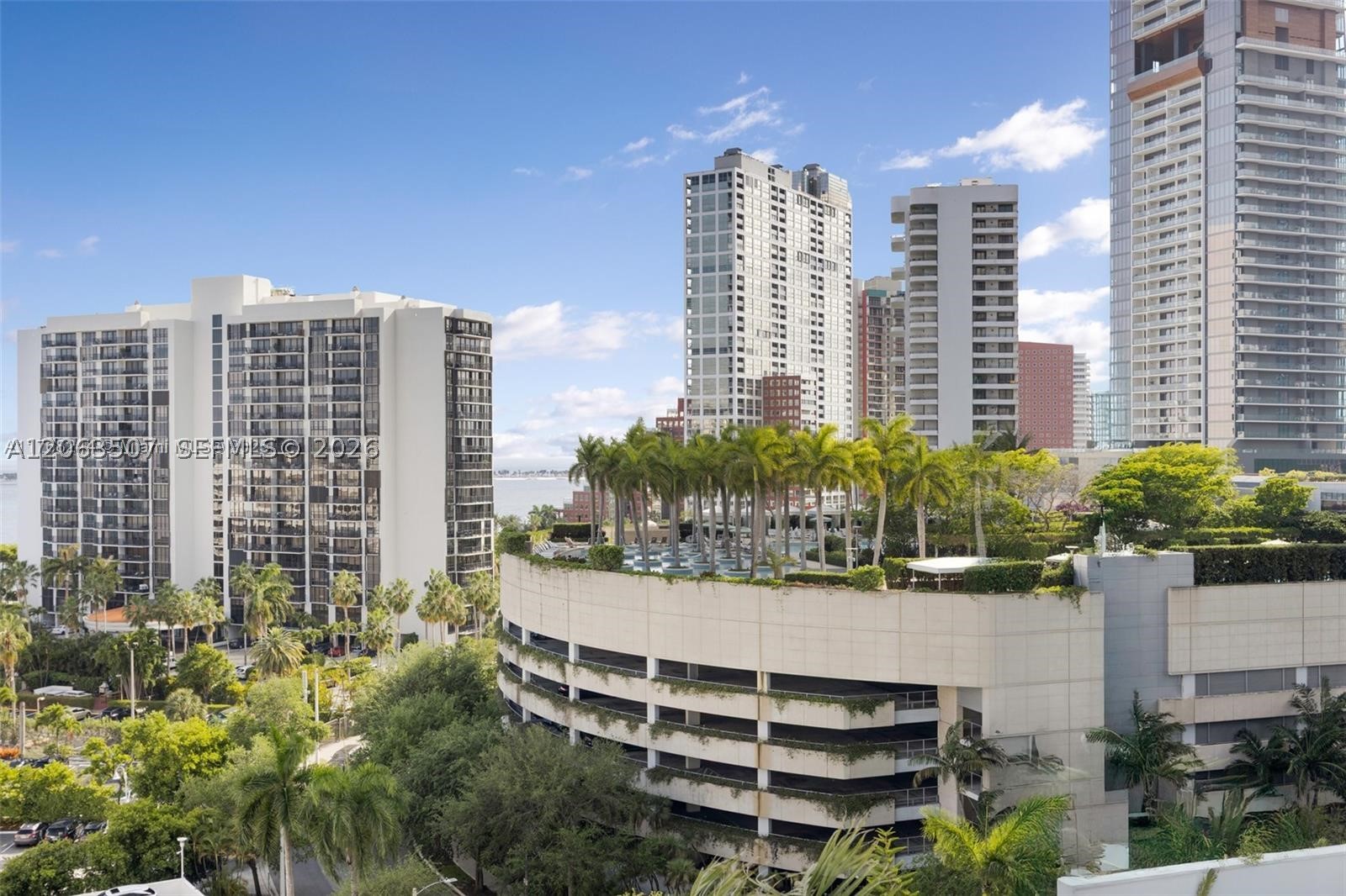 image Emerald at Brickell28
