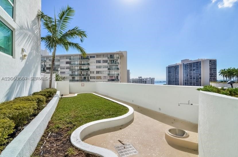 image Emerald at Brickell39