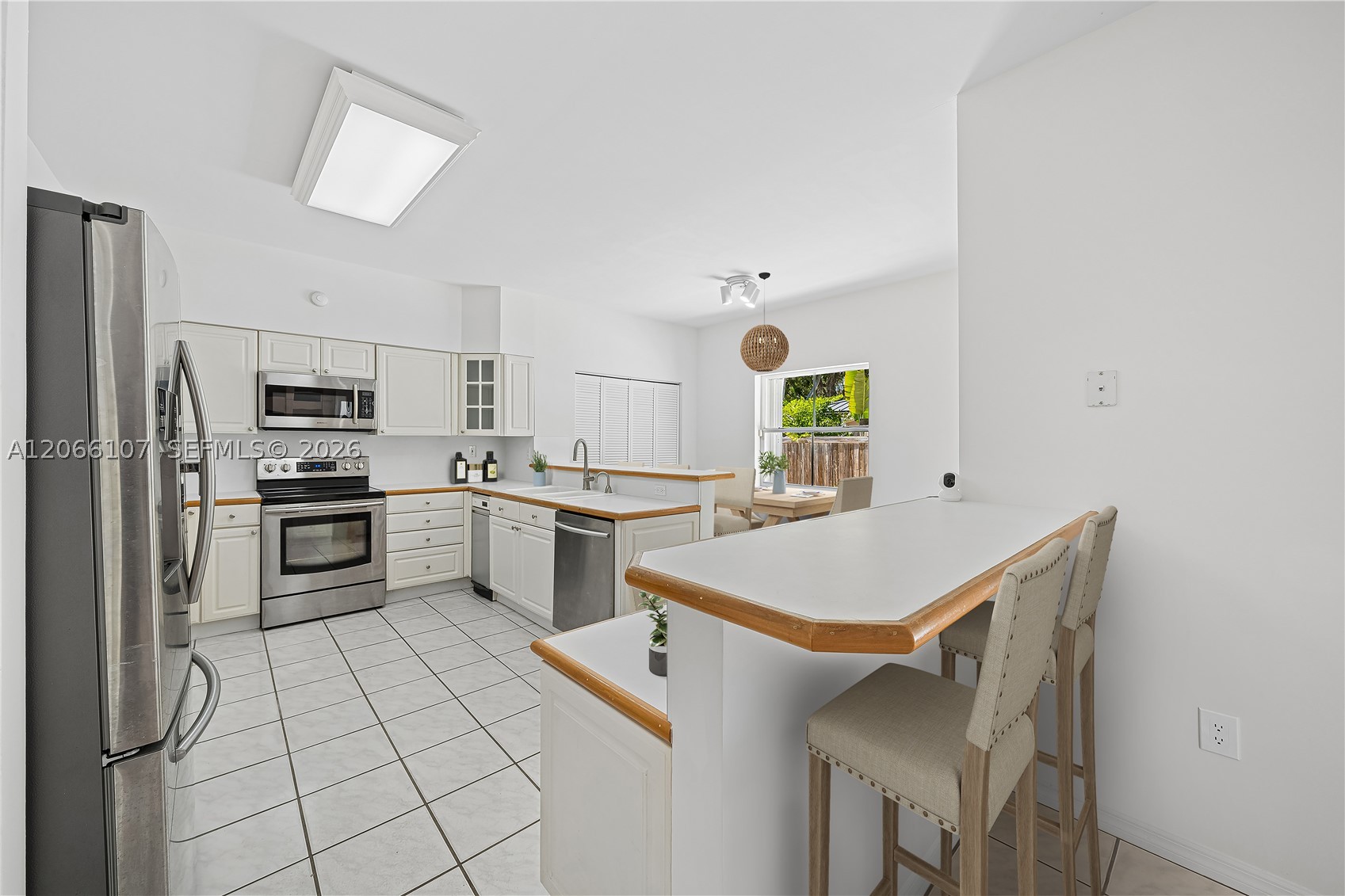 7605 SW 147th St Palmetto Bay, FL 33158