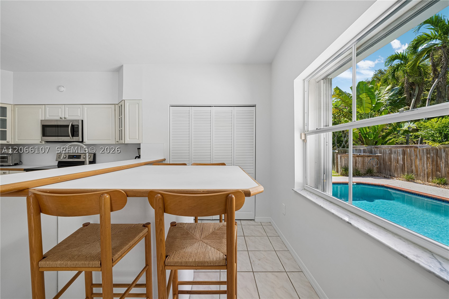 7605 SW 147th St Palmetto Bay, FL 33158