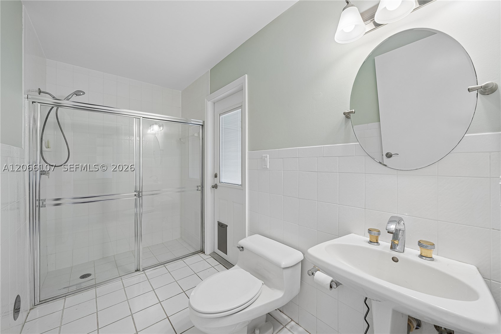 7605 SW 147th St Palmetto Bay, FL 33158