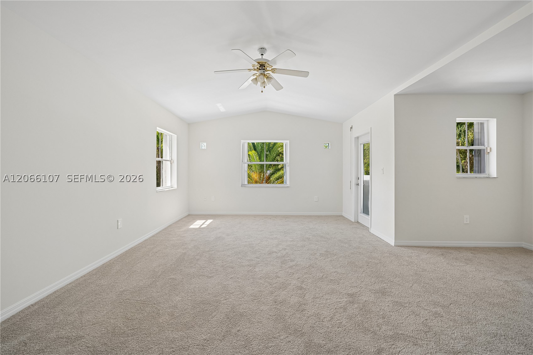 7605 SW 147th St Palmetto Bay, FL 33158