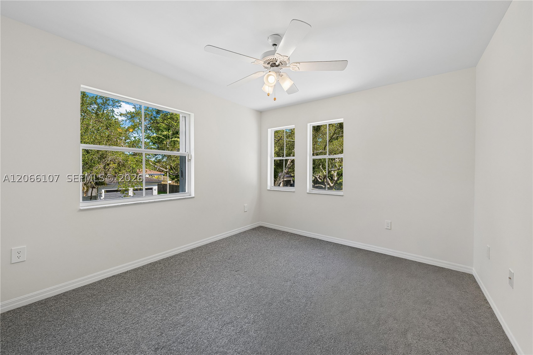 7605 SW 147th St Palmetto Bay, FL 33158